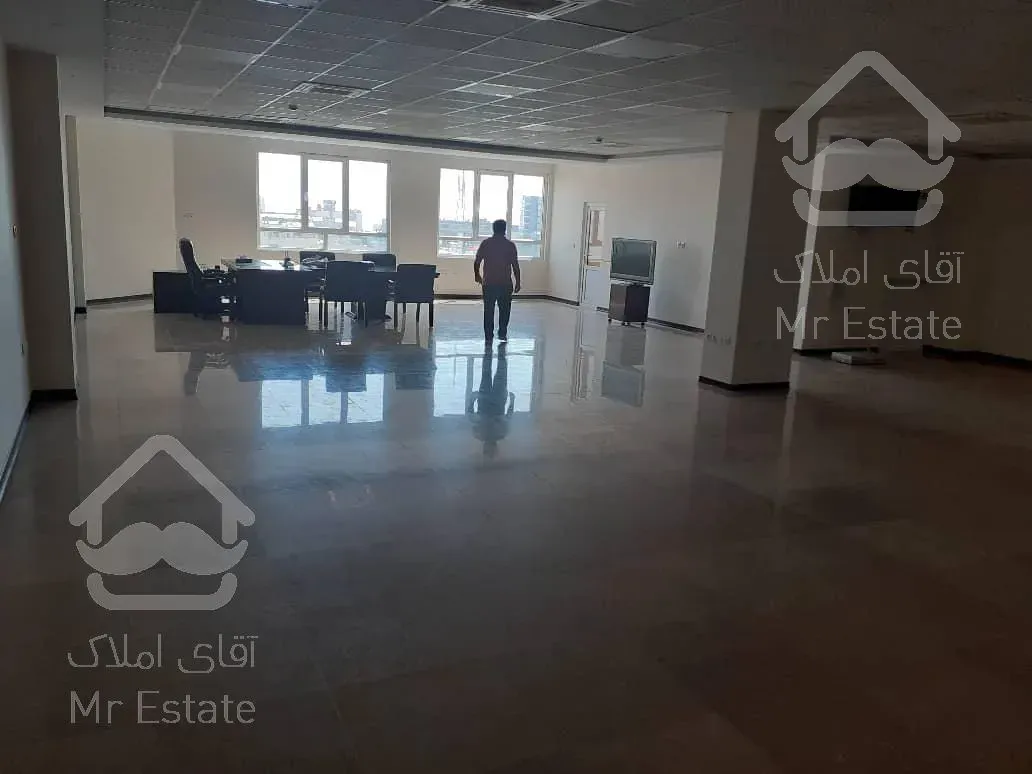 اجاره و رهن دفتر کار سند اداری گاندی 300  متر اکازيون