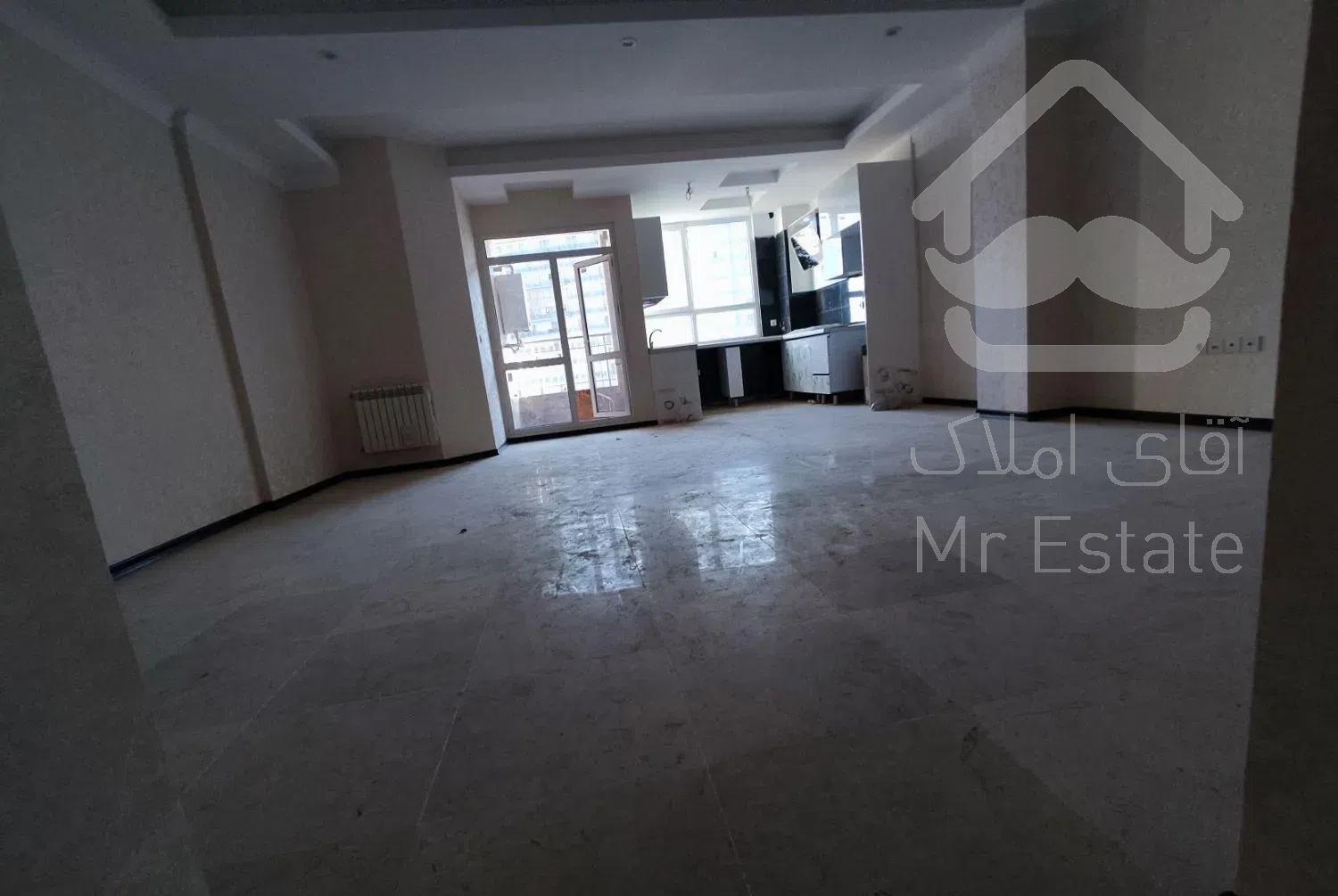 92 متر، دو خوابه ، فول ،نور مستقیم جنوب