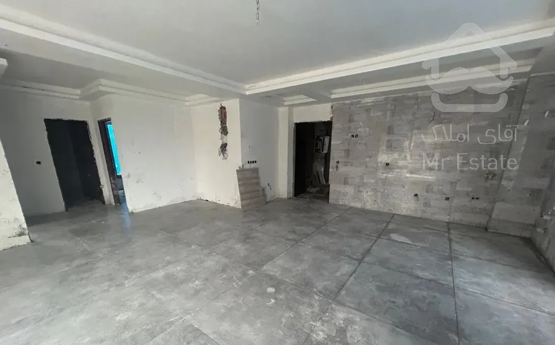 آپارتمان ۱۰۰ متر ۳ نبش غرق نور بهترین متریال