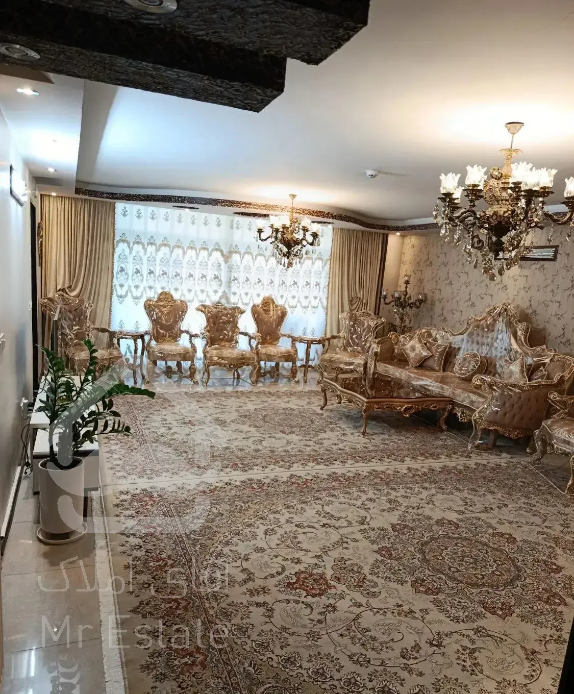۱۲۵ متر آپارتمان/۳ خواب/ ۱۷ شهریور