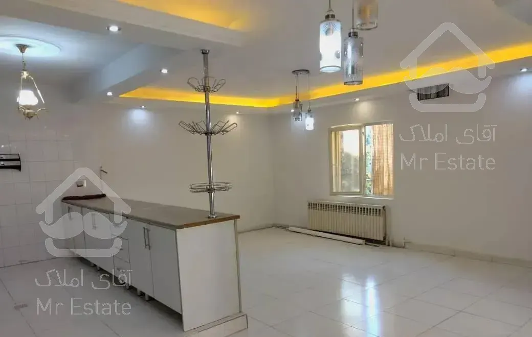 ۸۰ متری شیک در فاز ۴ اندیشه