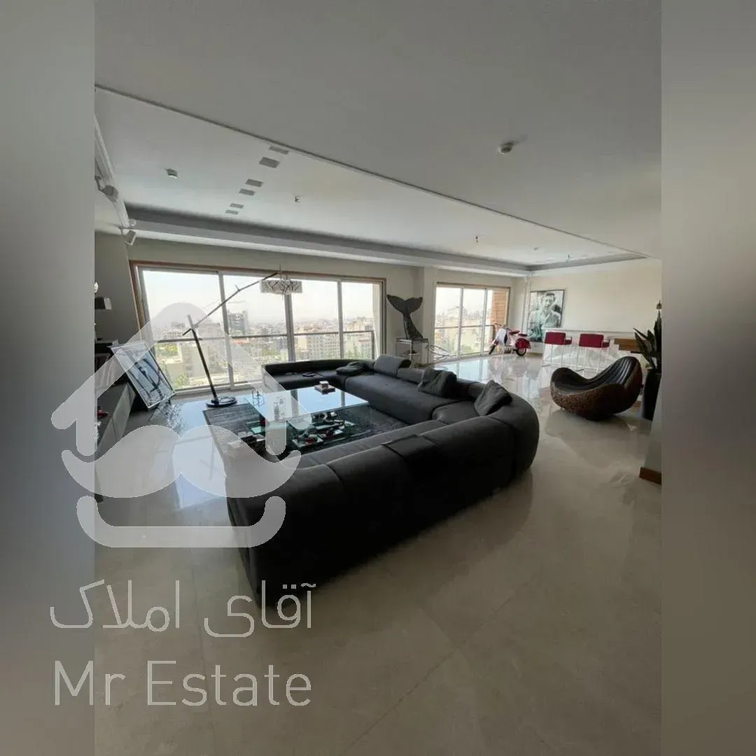 بهترین واحد فرمانیه شرقی ۲۷۰ متر طبقه ده