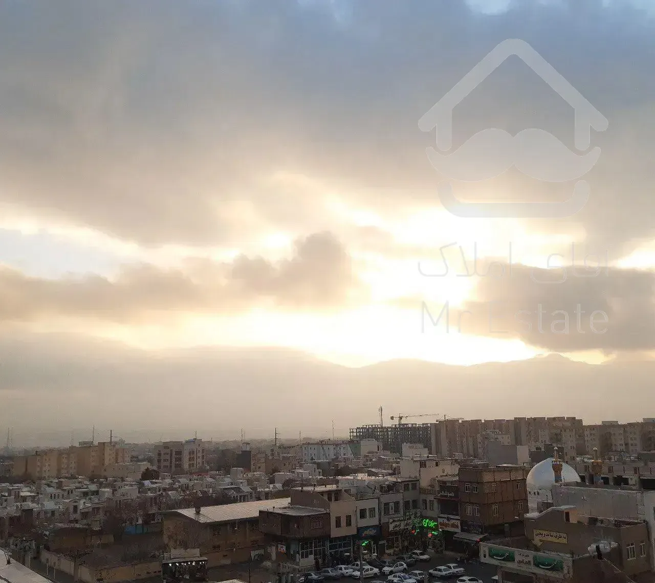 فروش یامعاوضه واحد توحید ازادگان ۹۲متر