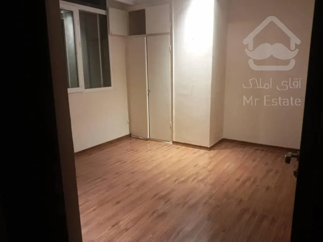 اجاره و رهن آپارتمان زعفرانیه 210  متر شیک