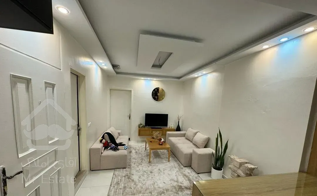 اپارتمان۴۳متری/فول بازسازی/اسکندری بوستان سعدی