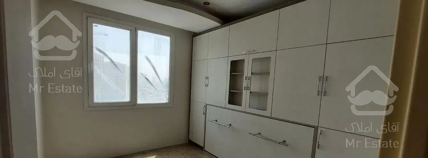 137 متر ۳ خوابه  برج مروارید شهر