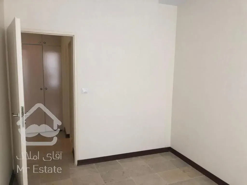 107 متر / دو خواب / مرزداران / شهرک ژاندارمری