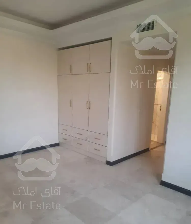 آپارتمان ۱۱۷ متری ۲ خواب مستر