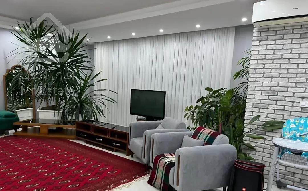 ۲۰۰ متر مربع ارتش صیاد ۵ معاوضه با واحدکوچکتر تا ۴