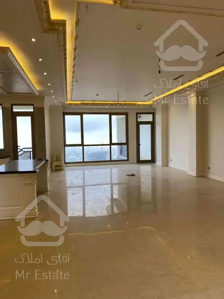 آپارتمان ۲۱۸ متری نیاوران