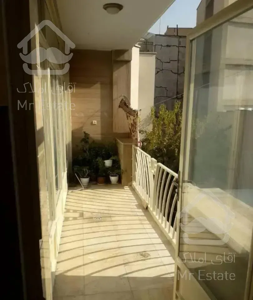 آپارتمان ۱۲۶ متری،تک واحدی، سه خواب