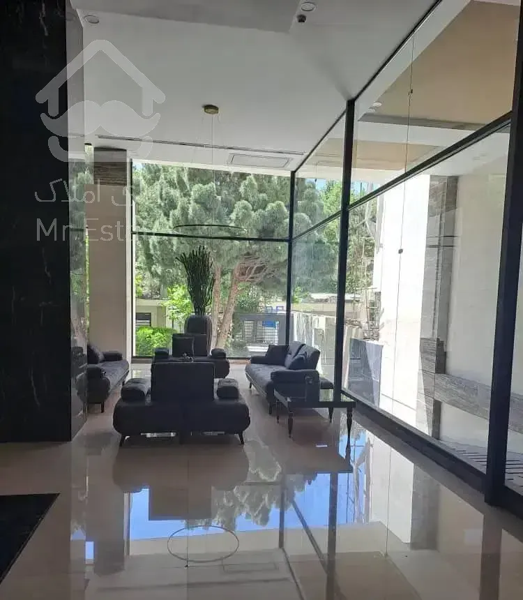 آپارتمان ۱۳۰ متری/آجودانیه/فول مشاعات