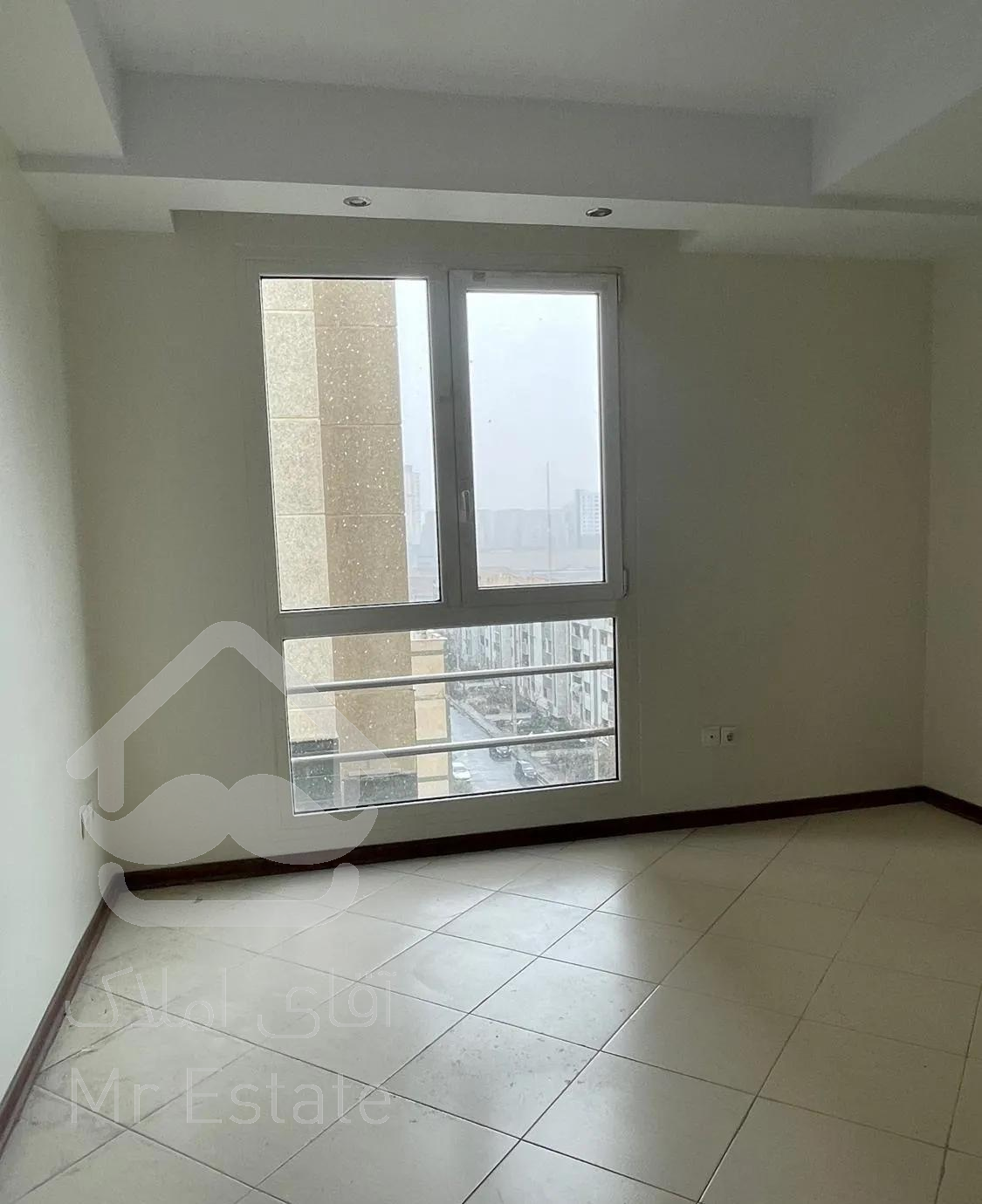 ۱۷۶متر/۳خواب/ تریتیوم     غرب پایتخت