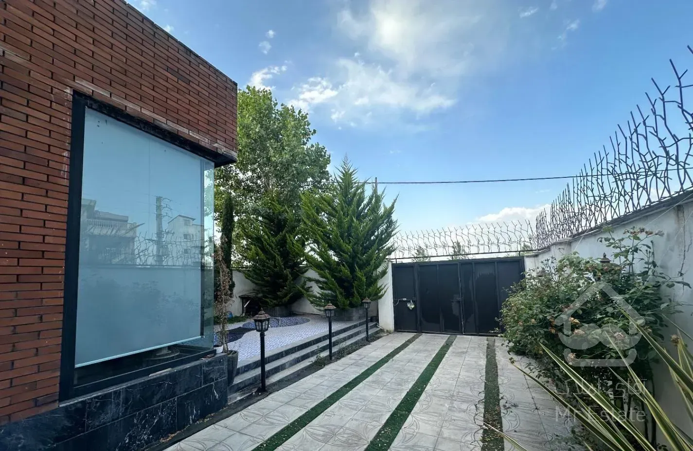 فروش ویلا مدرن در اجاکسر / چند قدمی جاده دریاکنار