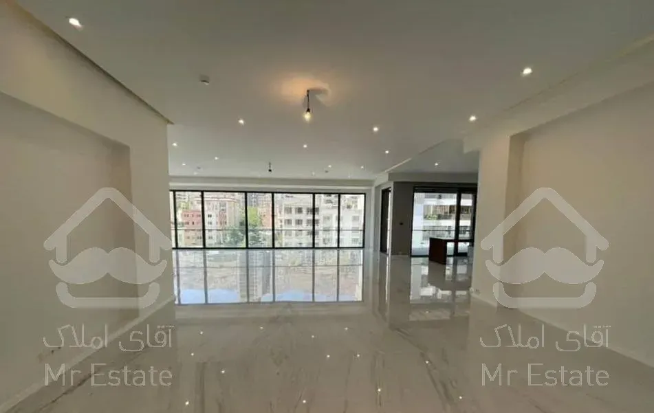 210متر/قیطریه-بهرام/برج باغ فول مشاعات/ویو طهران