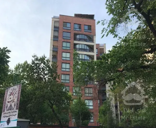 نیاوران ۱۱۰ متر