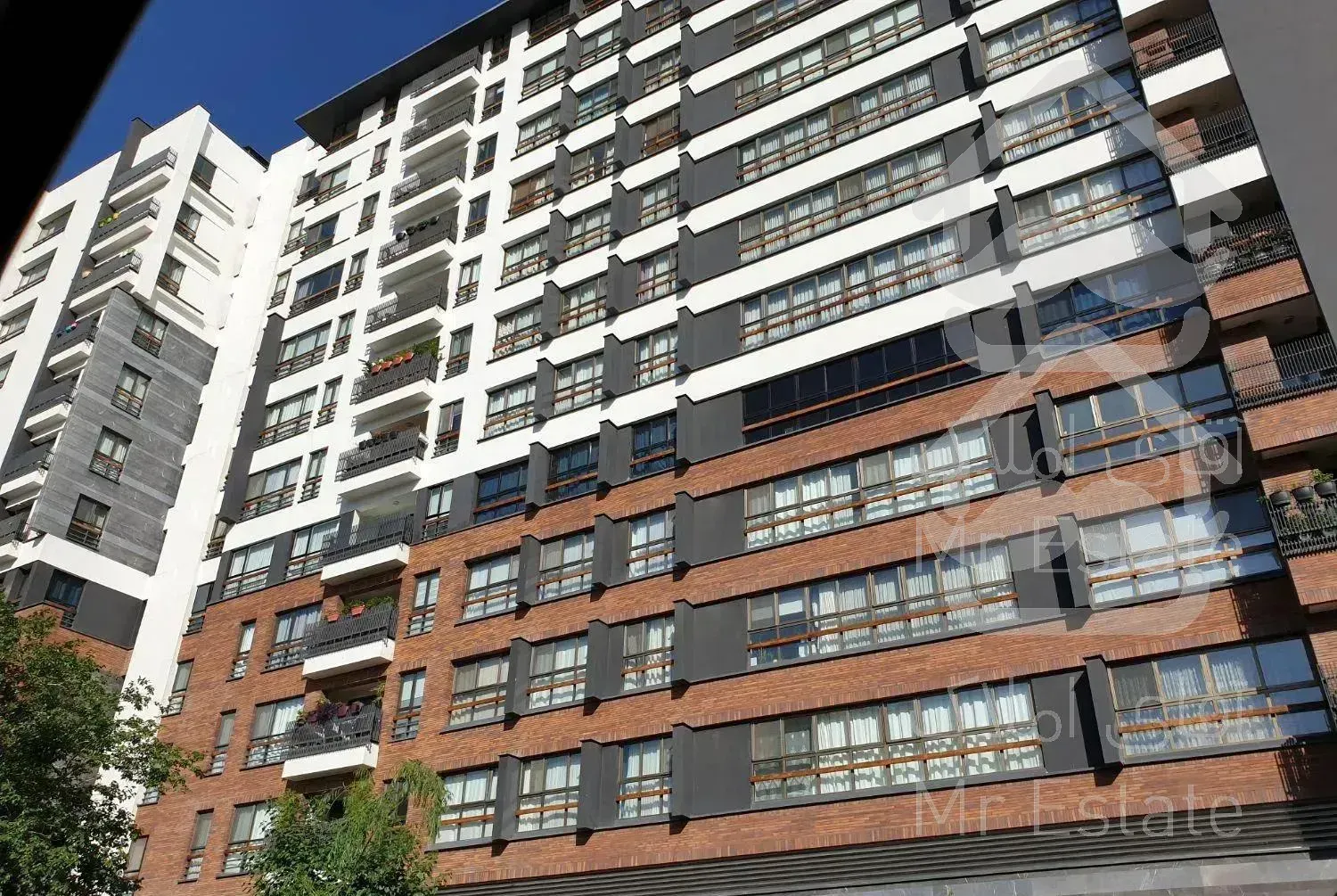 ۱۷۰ متر دوبلکس**کاخ اشرافی اعیانی**