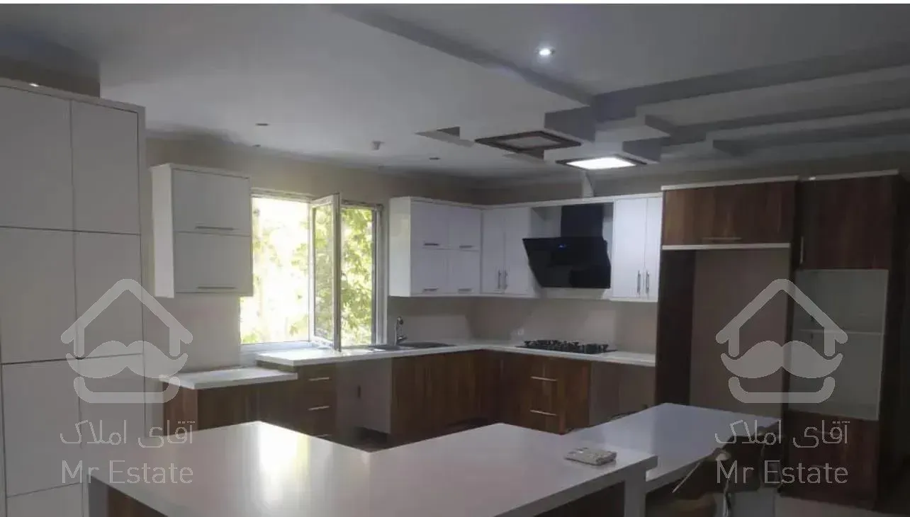 آپارتمان 205 متری تخلیه