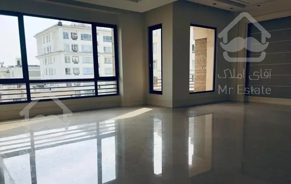 ۲۷۰متر سه خوابه/ فرمانیه حکمت/ ویوابدی