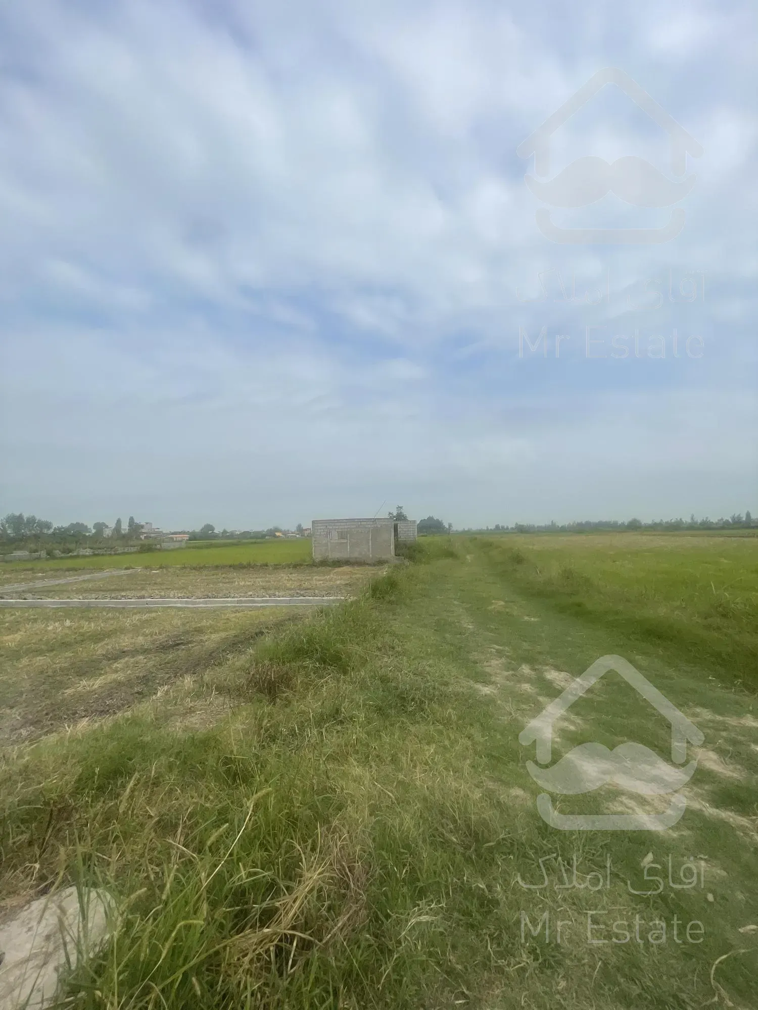 زمین ۲۰۰ متری ۲۸۰ میلیون