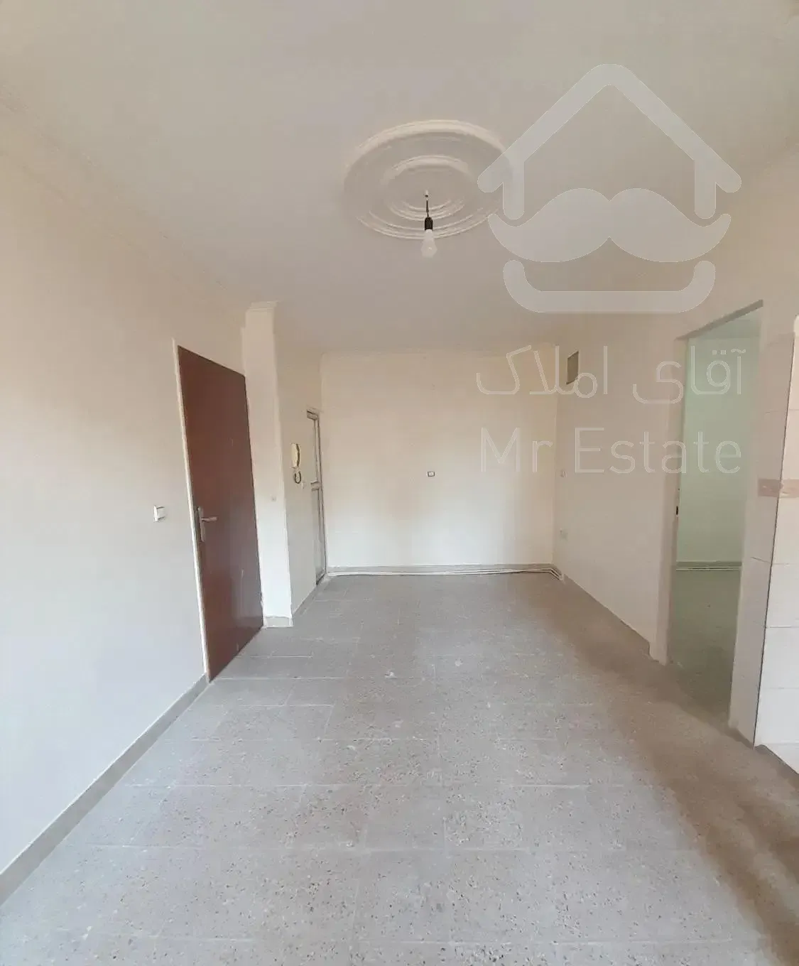 ۵۰ متر ۱ خواب طبقه اول  تخلیه