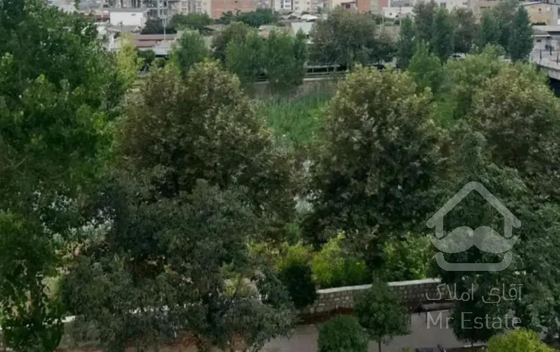 واحد۱۱۵ متری، ویو رودخانه/فول امکانات