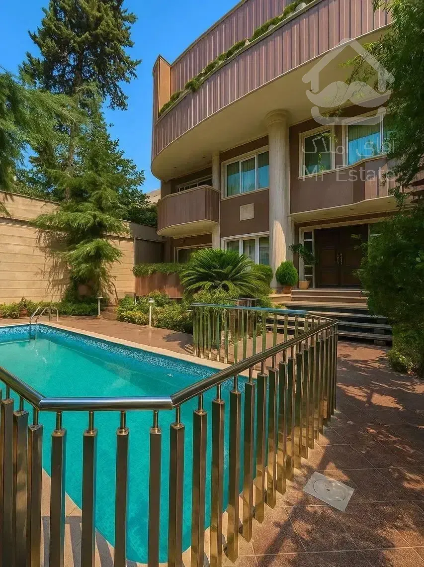 ویلا آپارتمان ۲۵۰متری/تاپ لوکیشن کاخ زعفرانیه