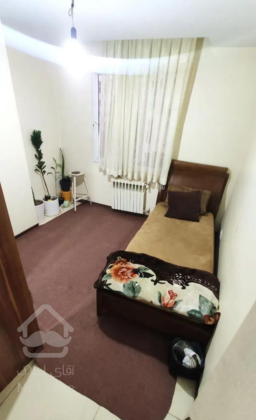 100 متر دو خوابه فول امکانات