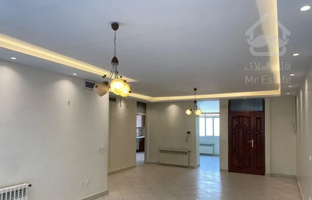 لارستان اپارتمان ۱۴۰ متر ۳ خواب تک واحدی