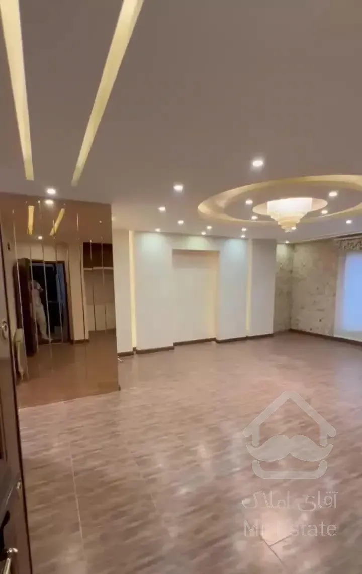 ۹۵متر طبقه۲ منطقه شهری طالب آملی دریا۴۸ نزدیک جاده