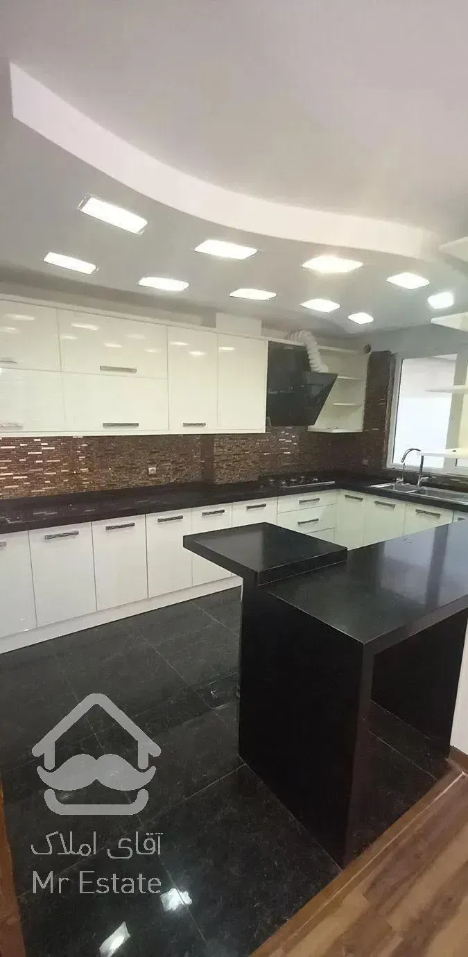 ۱۳۸متر  منطقه