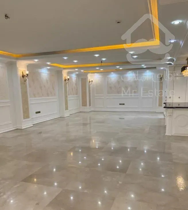 آپارتمان ۲۳۵ متری ۴ خوابه در سعادت‌آباد