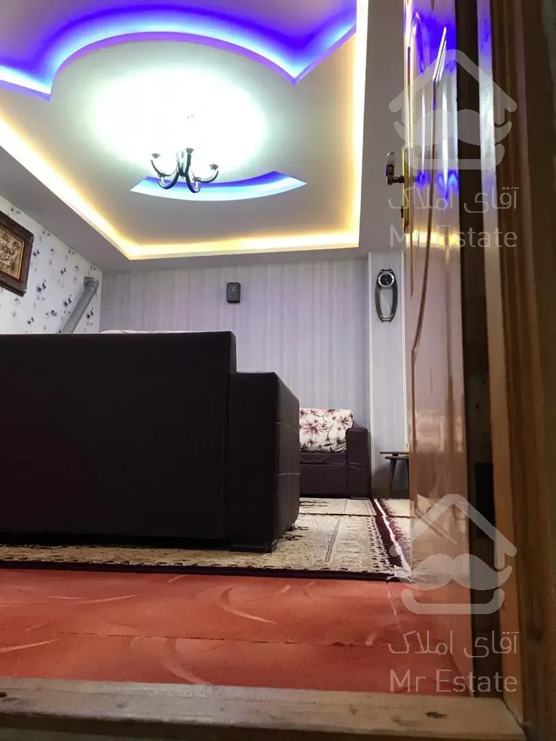 فروش مستقل درلاهیجان