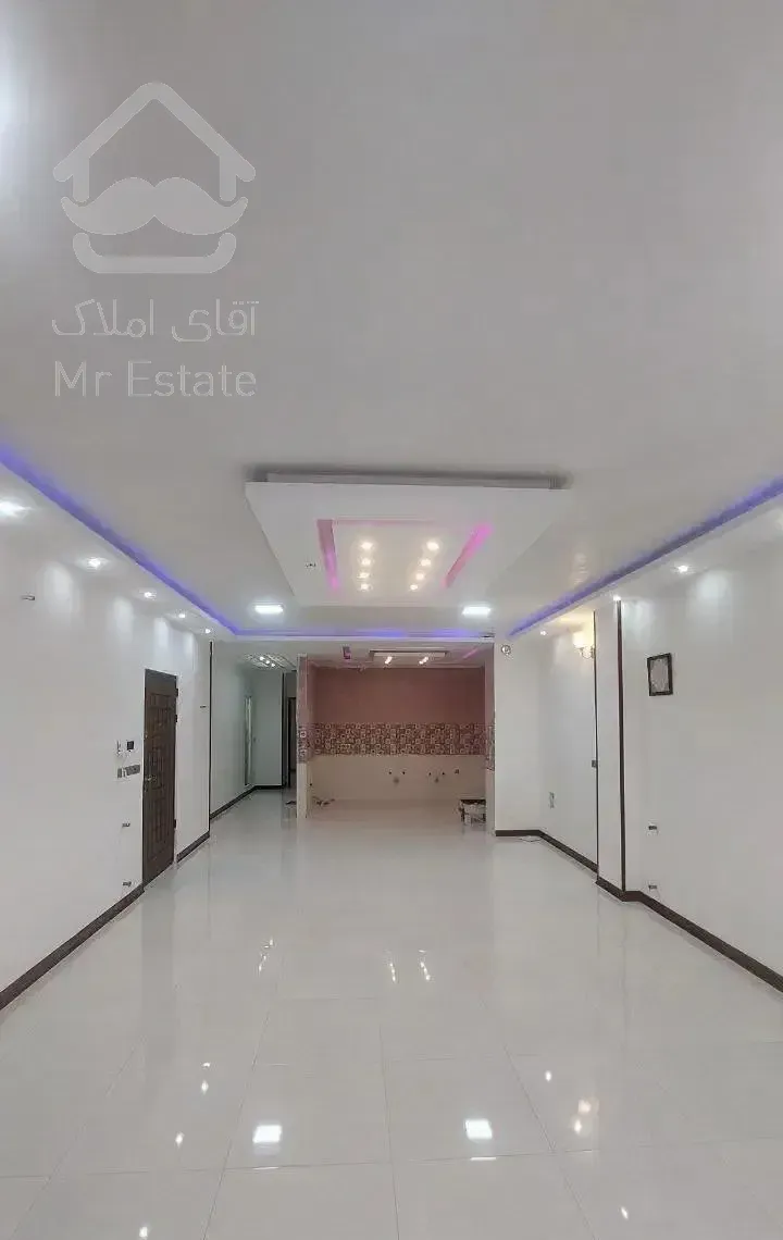 تک واحدی/زندگی بدون همسایه دیوار به دیوار