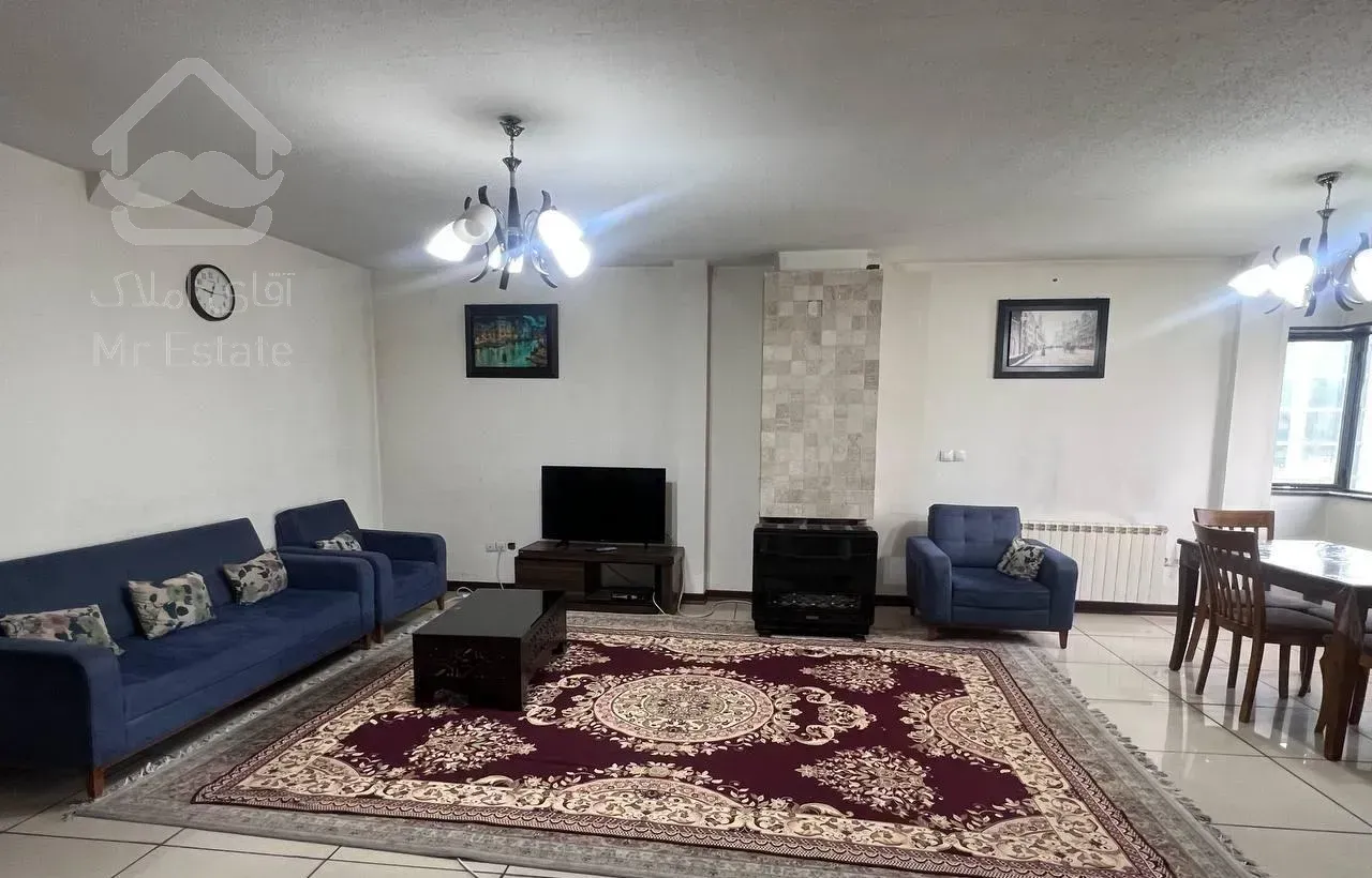 ۸۰ متری / دوخواب / مرکز شهر / فول امکانات