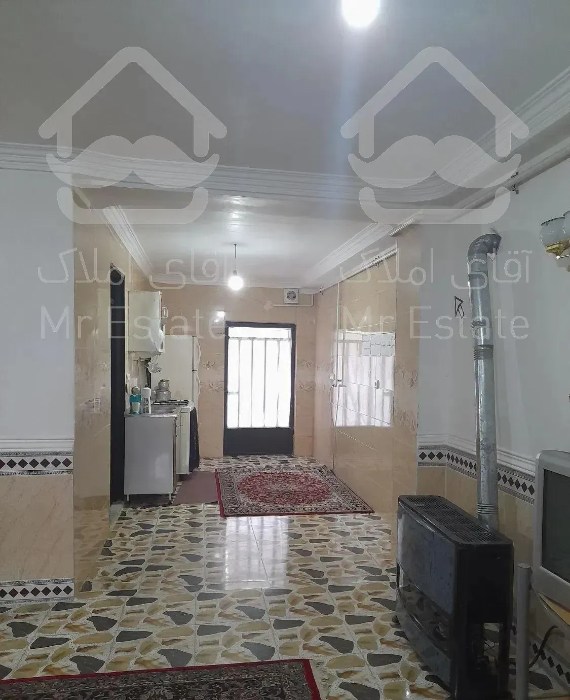 ویلا جنگلی دربست وصل به جنگل ورودخانه