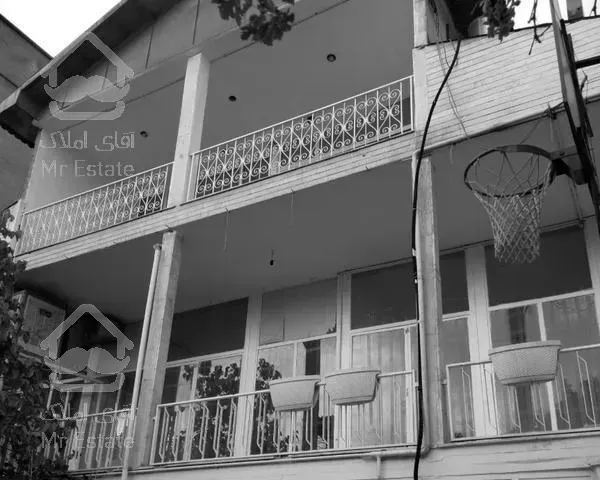 ویلا 373 متری بر خ معلم