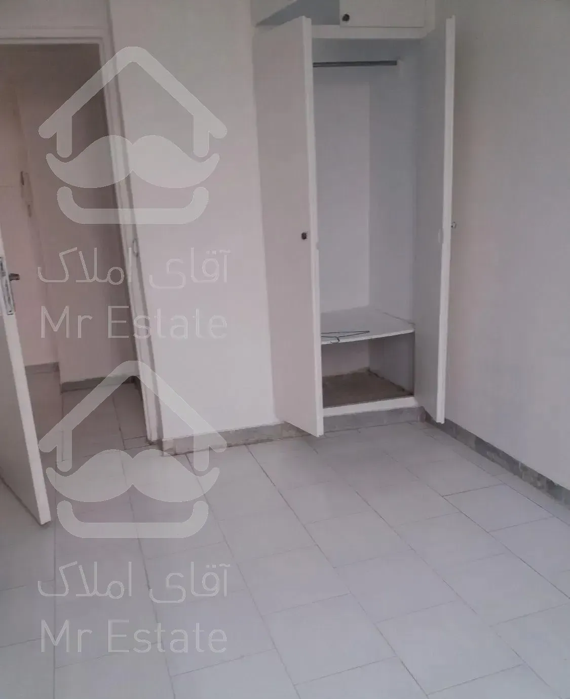 دبستان ۶۸متری دوخوابه۵طبقه۳واحدی طبقه ۳