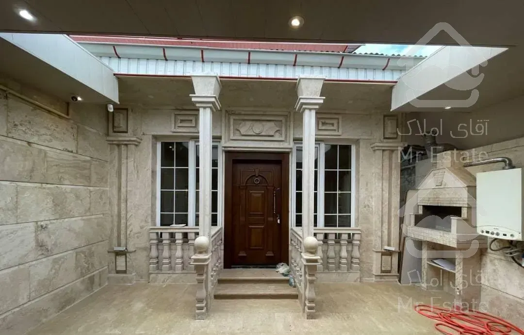 ویلا ۲۰۰ متری در خیابان اطبا نزدیک دریا