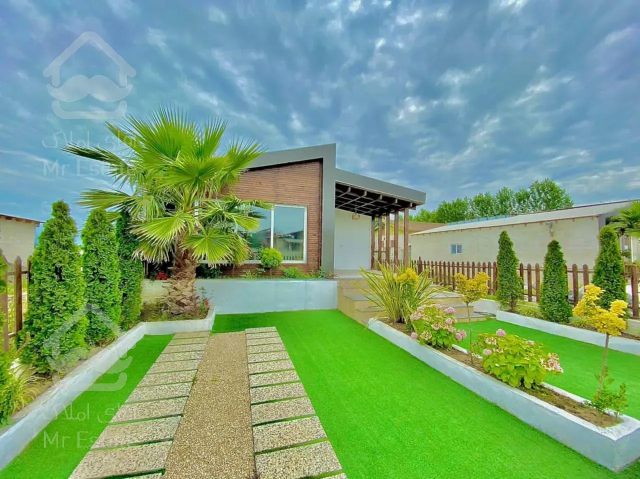 ویلا لوکس ۲۳۰ متری معصوم آباد