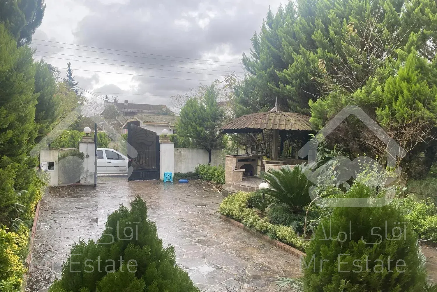 دریاگوشه ۳۵۰ متر