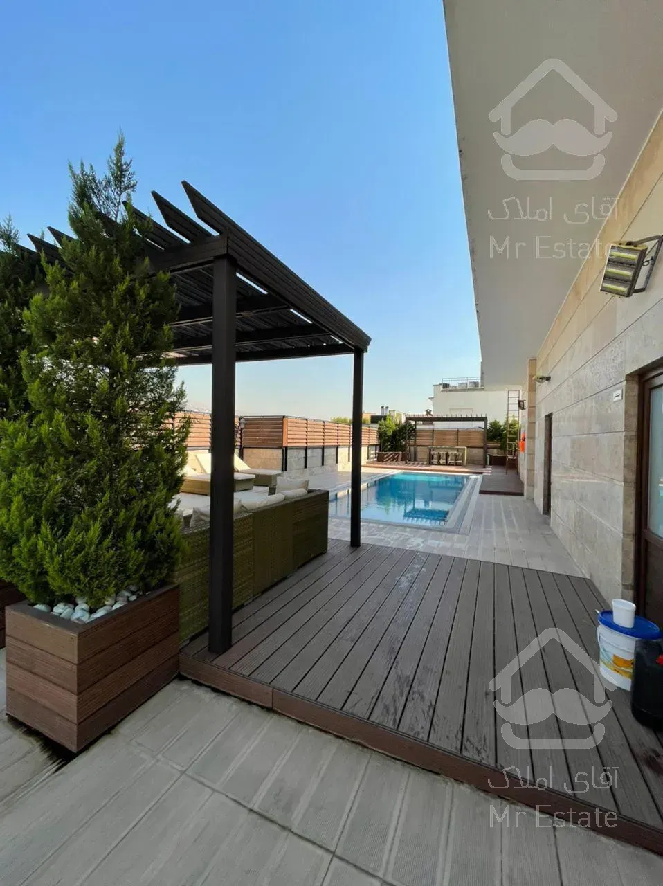 خرید آپارتمان سوپر لوکس در اقدسیه ۱۳۶ متر2 استخر