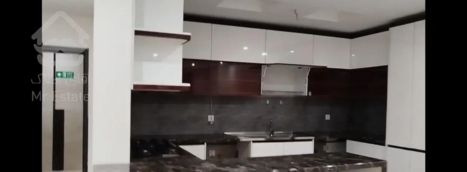 فروش آپارتمان ۱۱۰م جنوبی پنجره قدی شهرک شهید خرازی