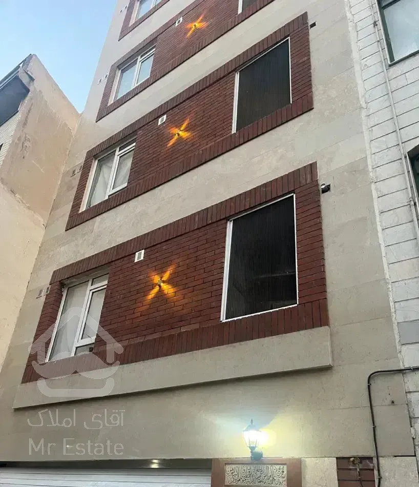 م بروجردی/۴۸ متر /تکواحد/نوساز