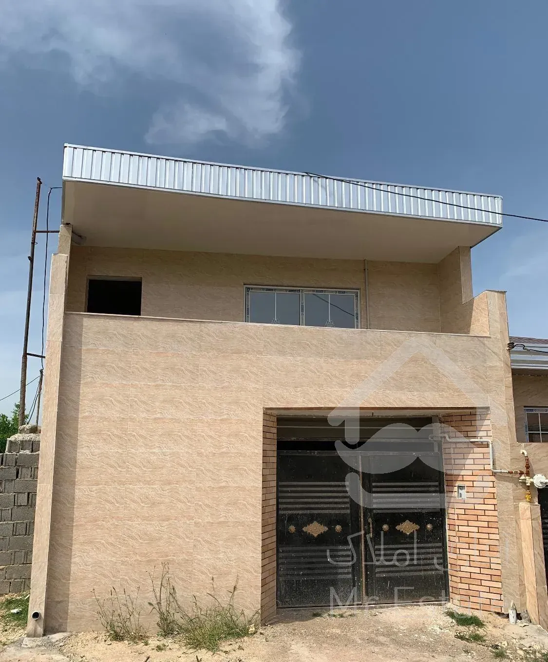 خانه دربستی 107 متری در کوچه تالار پاسارگاد زیروان