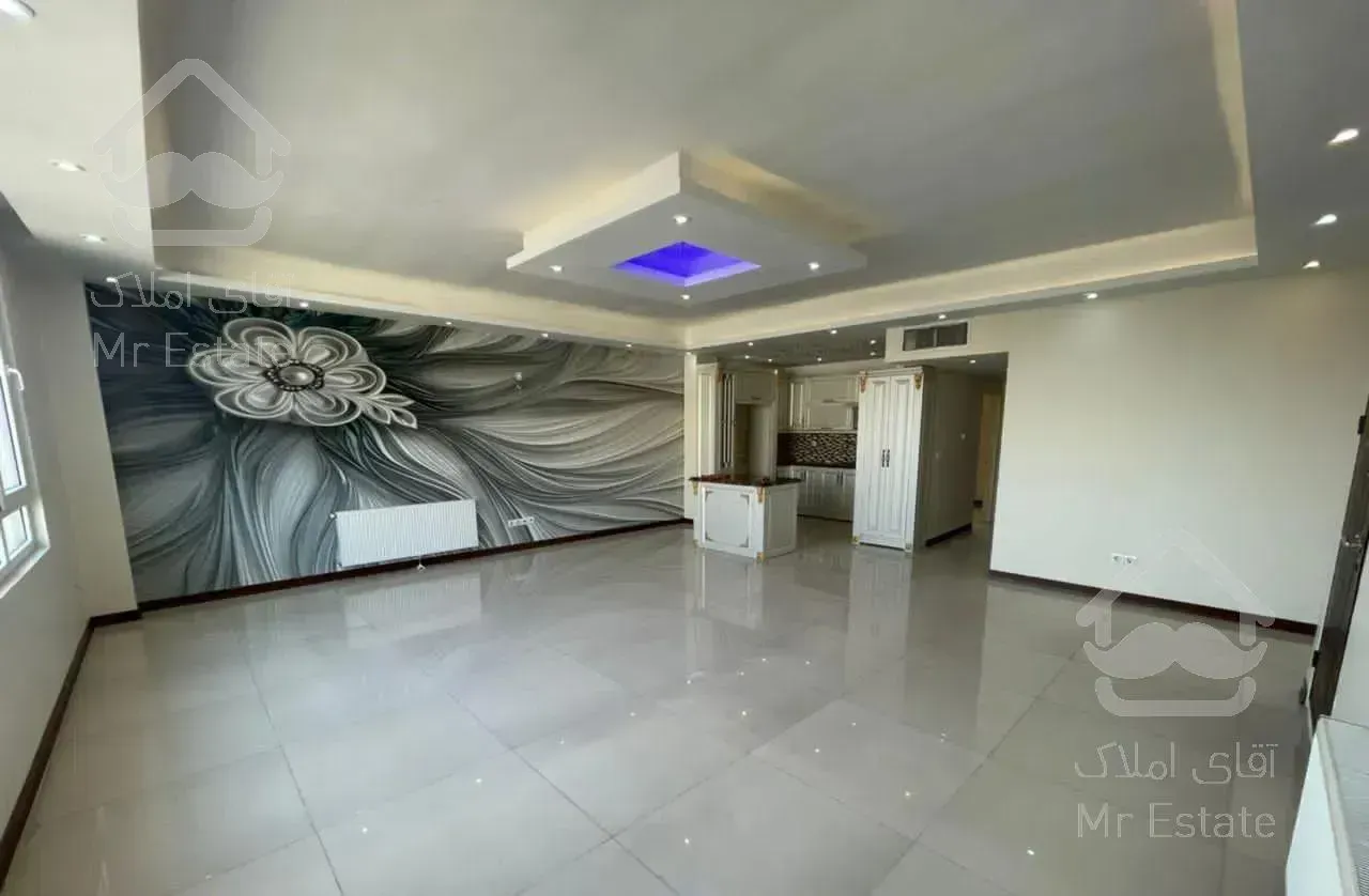 آپارتمان ۱۳۰ متری سه خواب اندیشه فاز یک