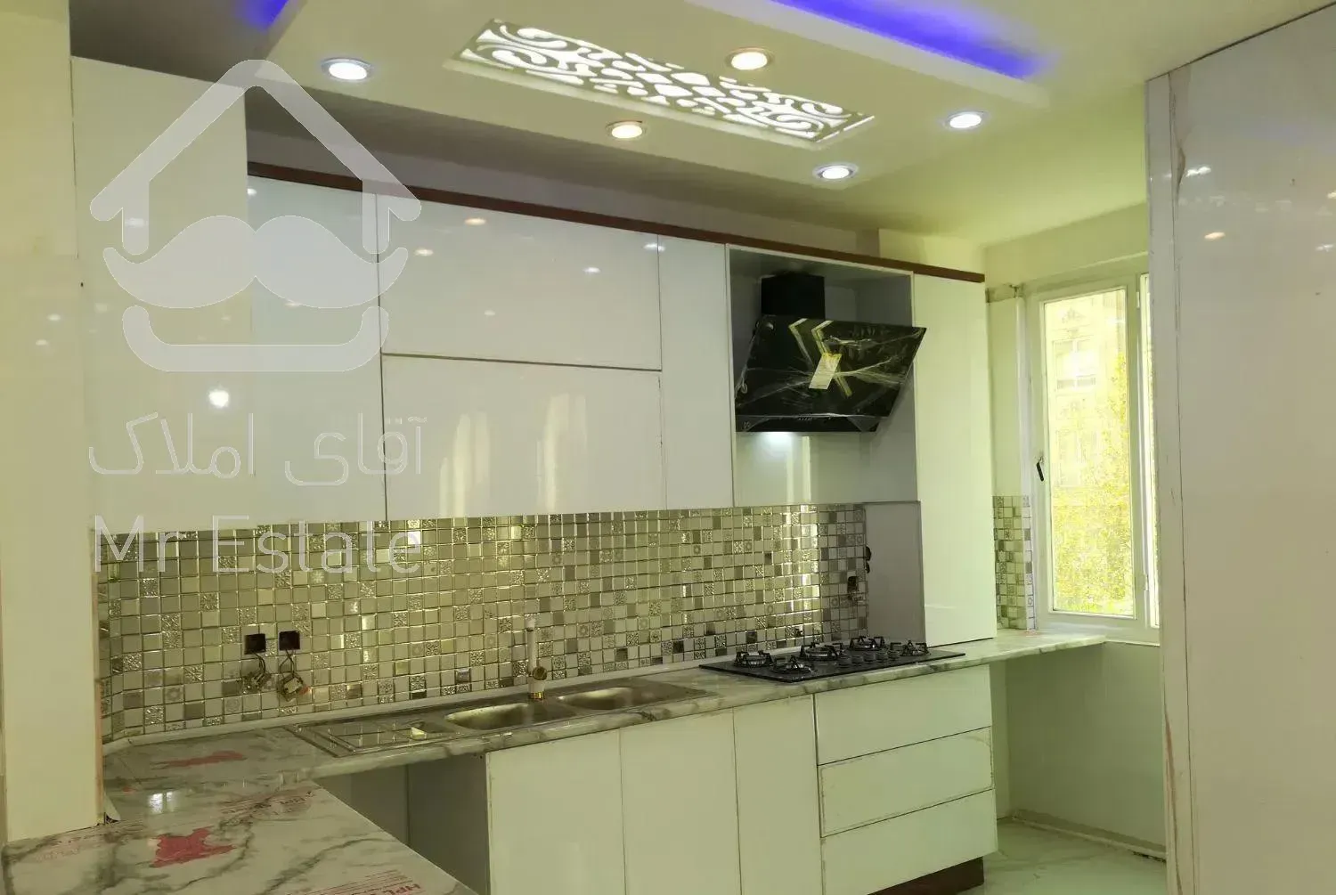 ۷۴متر(خیابان بصیر)