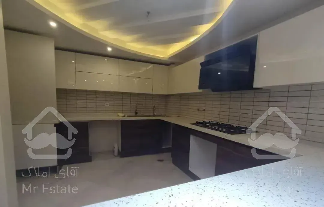 دارآباد 110 متر 2 خواب ورودی از لابی