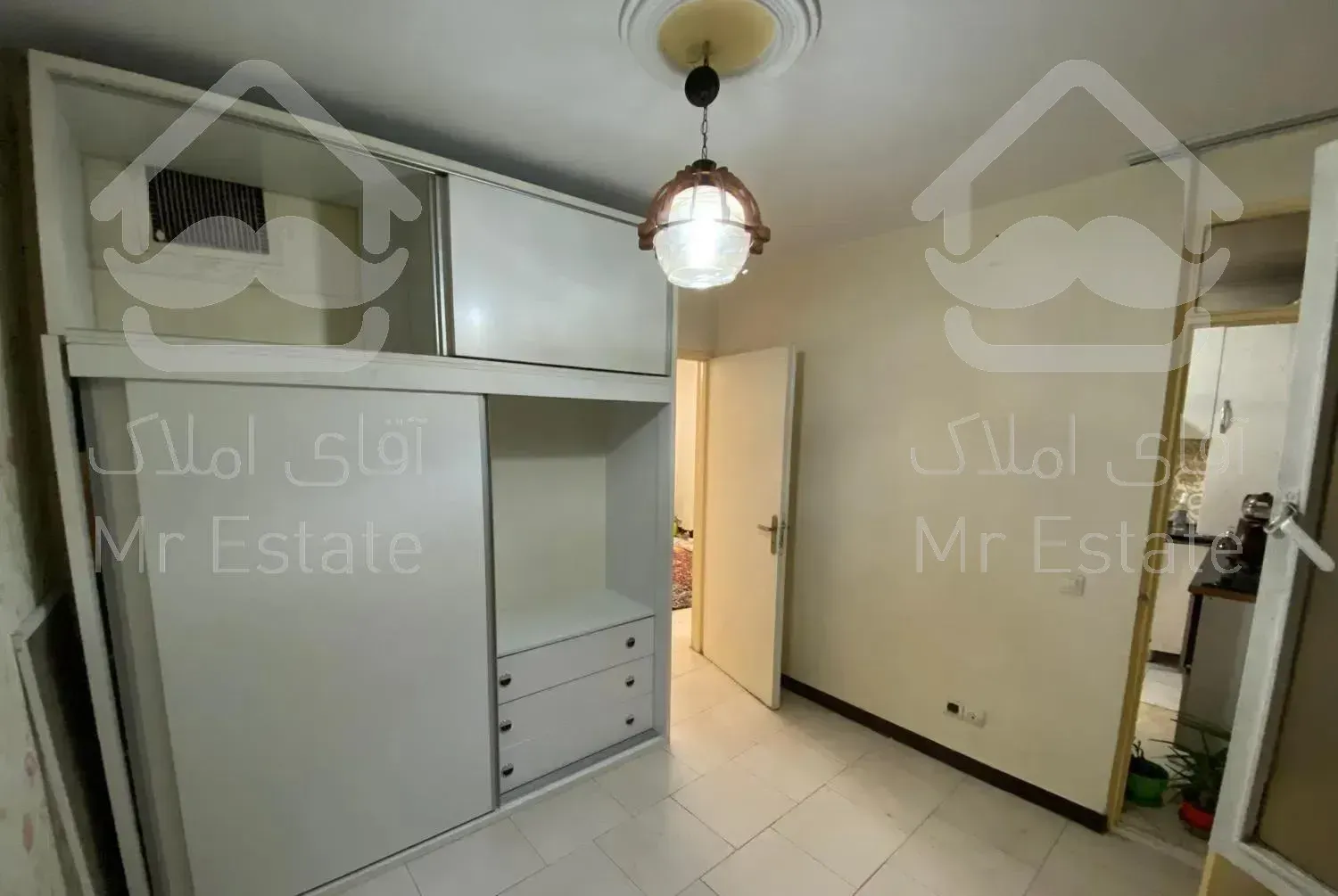 اپارتمان ۴۵ متری تک خواب / رضایی تاجری