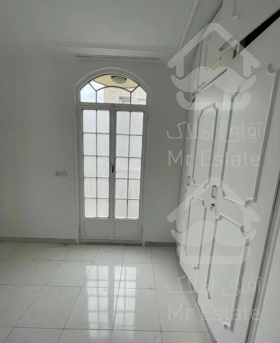 واحد ۷۰ متری تک خواب